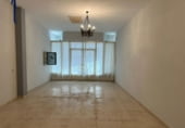 Local comercial en venta con 496m² en Bollullos Par del Condado foto
