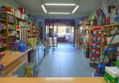 285m² commercial premises for sale in Logroño photo