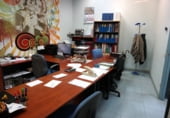 285m² commercial premises for sale in Logroño photo