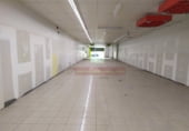 Local comercial
en lloguer
amb 398m² a Lardero foto