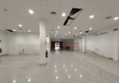 239m² commercial premises for sale in Logroño photo