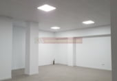 143m² locaux commerciaux pour location à Logroño photo