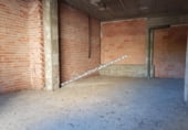 110m² commercial premises for sale in Logroño photo