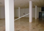 400m² commercial premises for sale in Logroño photo