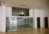 400m² commercial premises for sale in Logroño photo