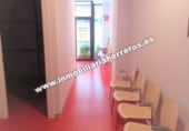140m² commercial premises for sale in Logroño photo