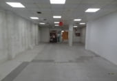 Local comercial en alquiler con 490m² en Oviedo, en la zona de Santo Domingo foto