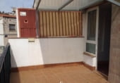 Edificio en venta con 180m² en Tarrasa foto