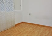 Edificio en venta con 180m² en Tarrasa foto