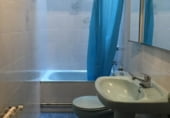 Edificio en venta con 180m² en Tarrasa foto