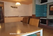 Edificio en venta con 180m² en Tarrasa foto
