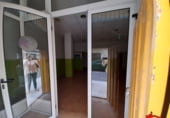 Local comercial en venta con 94m² en Santoña foto