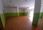 Local comercial en venta con 94m² en Santoña foto