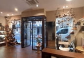 110m² commercial premises for sale in Laredo photo