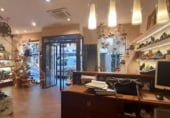 110m² commercial premises for sale in Laredo photo