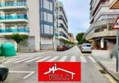 85m² commercial premises for sale in Laredo photo