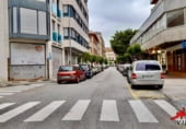 85m² commercial premises for sale in Laredo photo