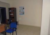Local comercial en alquiler con 100m² en La Lastrilla foto