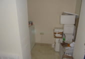 Local comercial en alquiler con 100m² en La Lastrilla foto