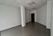 70m² locaux commerciaux pour vente à Tarrasa photo