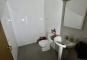 70m² locaux commerciaux pour vente à Tarrasa photo