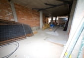 Local comercial en venta con 197m² en Tarrasa foto
