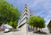 99m² commercial premises for sale in Tarrasa photo