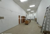 Local comercial
en venda
amb 240m² a Talavera de la Reina foto