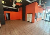 Local comercial
en venda
amb 260m² a Talavera de la Reina foto