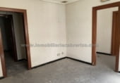 122m² commercial premises for sale in Logroño photo