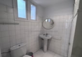 88m² bureau pour location à Logroño photo
