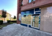Local comercial
en venda
amb 60m² a Oviedo, a la zona de Malateria, Calle PEDRO MASAVEU foto