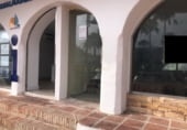 Local comercial en venta con 235m² en Benalmádena, en la zona de Benalmádena Costa foto