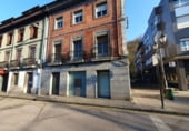 296m² commercial premises for sale in Oviedo photo