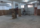 Local comercial en alquiler con 380m² en l'Hospitalet de Llobregat foto