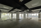 817m² bureau pour location à Esplugues de Llobregat photo