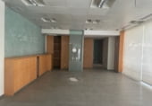 Local comercial en venta con 163m² en Marbella, Avenida Ricardo Soriano, 55 foto