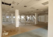 Local comercial
en lloguer
amb 990m² a Albacete foto