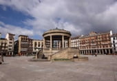 79m² commercial premises for sale in Pamplona, in the area of Casco Antiguo photo