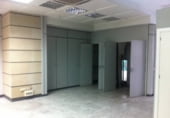 Local comercial en alquiler con 210m² en Sevilla, en la zona de Distrito Los Remedios foto