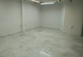 250m² commercial premises for rent in Seville, in the area of Los Remedios District photo