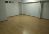 250m² commercial premises for rent in Seville, in the area of Los Remedios District photo
