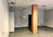 Local comercial en alquiler con 126m² en Sevilla, en la zona de La Plata foto