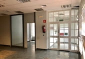 Local comercial en alquiler con 126m² en Sevilla, en la zona de La Plata foto