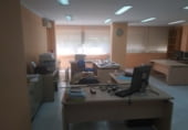 Oficina
en lloguer
amb 111m² a Sevilla, a la zona de Districte Los Remedios foto