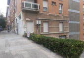 Local comercial en venta con 319m² en Guecho, en la zona de Algorta foto