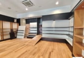175m² commercial premises for sale in Pamplona, in the area of Segundo Ensanche photo