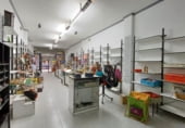 120m² bookstore for sale in Loja photo