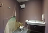 281m² commercial premises for sale in Loja photo