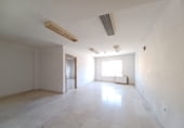 905m² office for sale in Loja photo